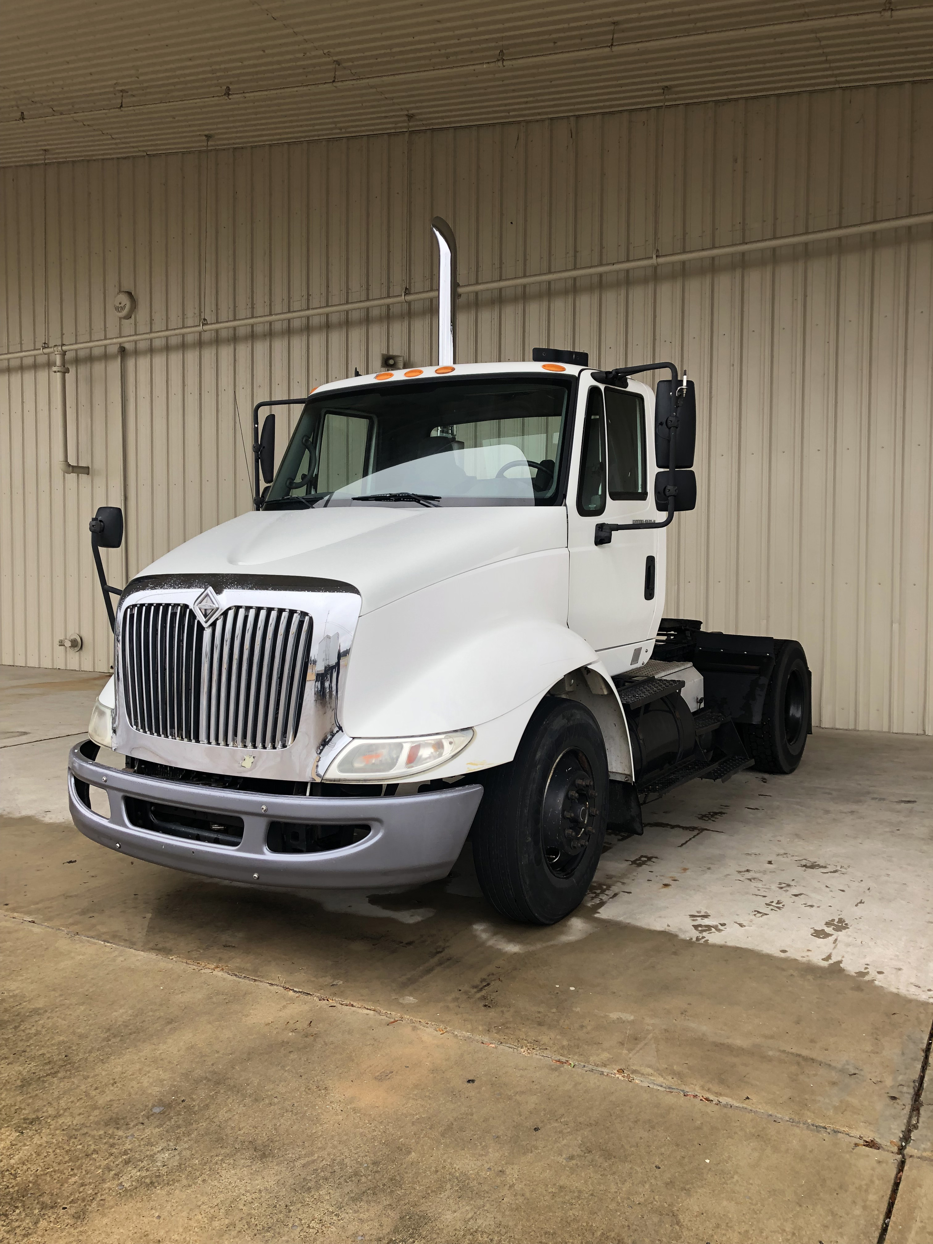 INTERNATIONAL TRUCK INVENTORY visual data 3